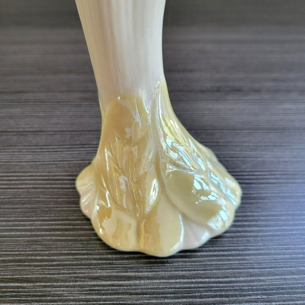 Vintage Belleek Sunflower Bud Vase, Embossed Leaves, Yellow Luster, Ireland - Picture 5 of 10